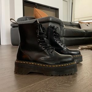Dr. Martens Jadon Smooth Leather Platform Boots
